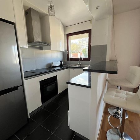Cosy Corner By Paris Apartment แซฟร์ ภายนอก รูปภาพ